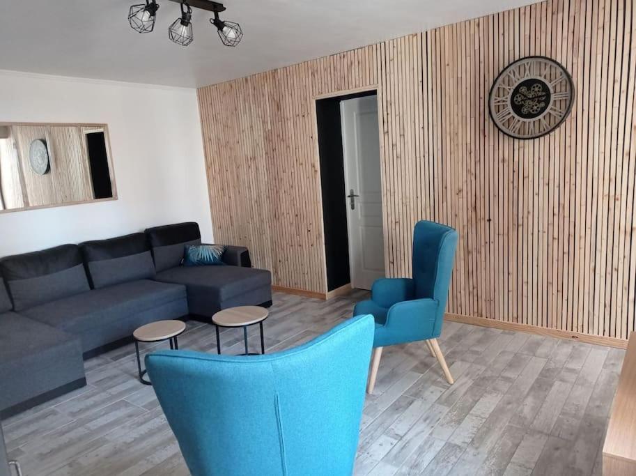 Maison De Campagne Avec Cour Sées Екстериор снимка